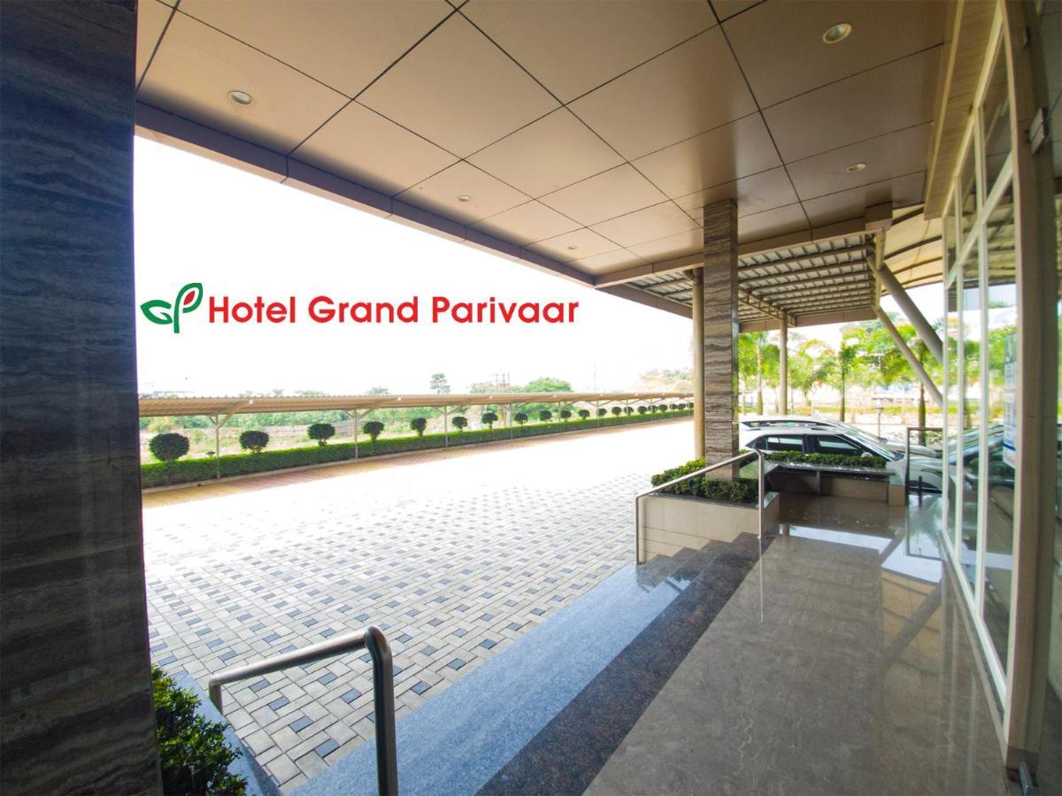 Hotel Grand Parivaar Игатпури Екстериор снимка