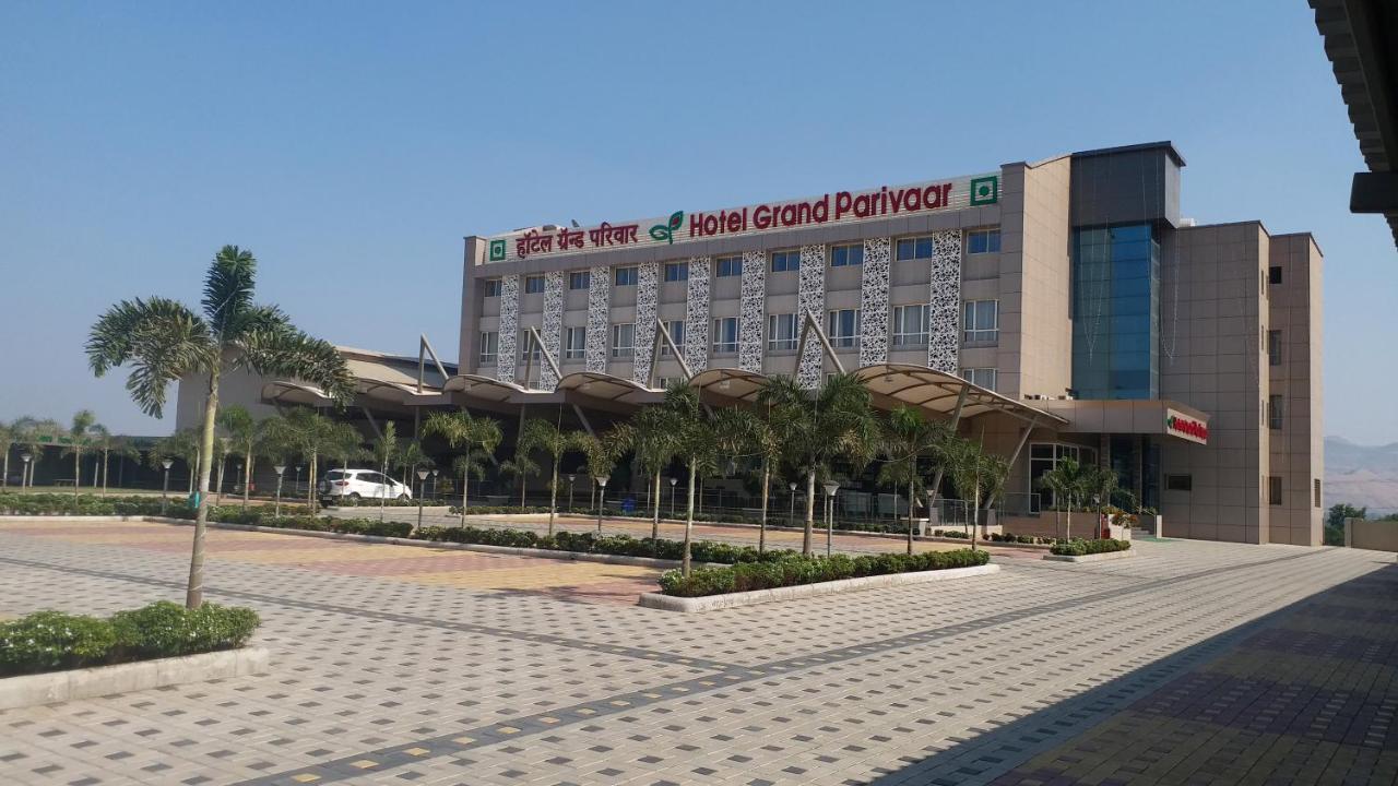Hotel Grand Parivaar Игатпури Екстериор снимка