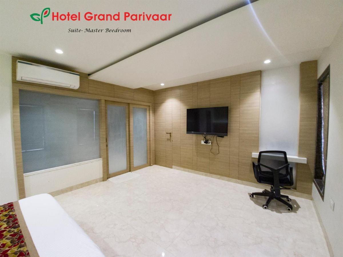 Hotel Grand Parivaar Игатпури Екстериор снимка