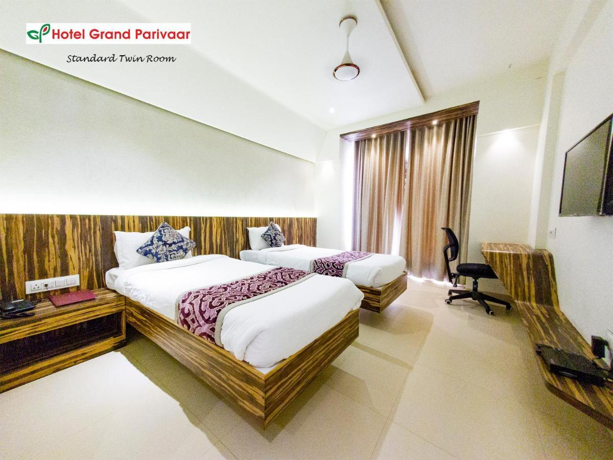Hotel Grand Parivaar Игатпури Екстериор снимка